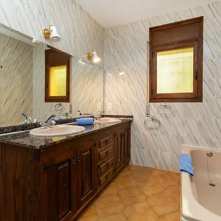 Illot By Interhome Les Tres Cales